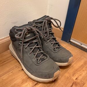 Columbia Hiking Boots